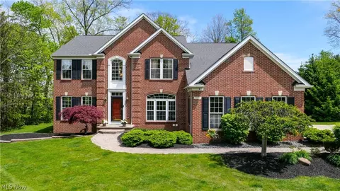 9337 Adam Run, Twinsburg, OH 44087