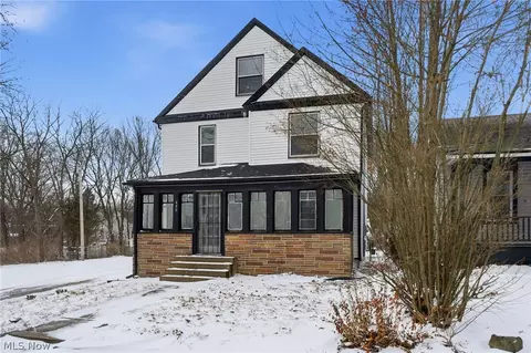 480 Bell St, Akron, OH 44307