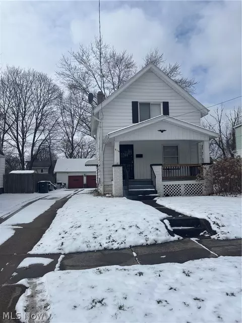 616 Noble Ave, Akron, OH 44320