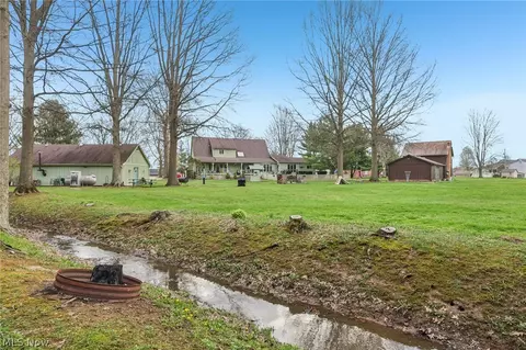 Exterior - 10700 W Ridge Rd, Carlisle, OH 44035 photo 6 of 8