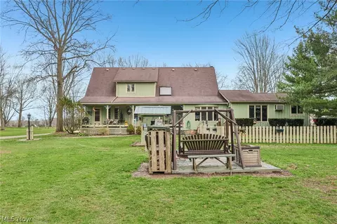 Exterior - 10700 W Ridge Rd, Carlisle, OH 44035 photo 2 of 8