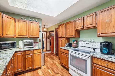 Kitchen - 10700 W Ridge Rd, Carlisle, OH 44035 photo 1 of 5