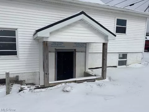 16310 Madison Rd, Middlefield, OH 44062