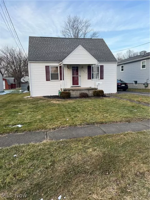 343 Morrison Ave, Newton Falls, OH 44444