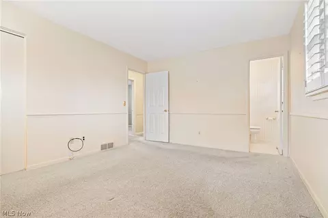 Bedroom - 271 Manor Ave NW, Canton, OH 44708 photo 4 of 4