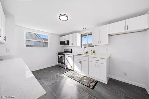Kitchen - 6330 Ledgebrook Dr, Brook Park, OH 44142 photo 1 of 2