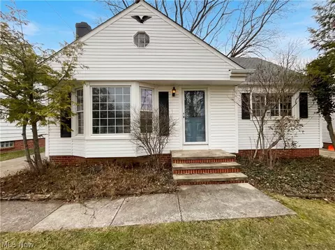 16296 Parklawn Ave, Cleveland, OH 44130