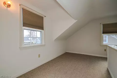29613 Sylvan Dr, Willowick, OH 44095 photo 16