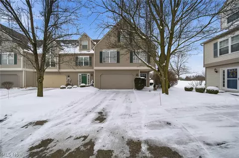 815 Heath Ln, Streetsboro, OH 44241