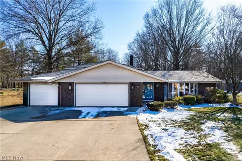 28365 Bassett Rd, Westlake, OH 44145
