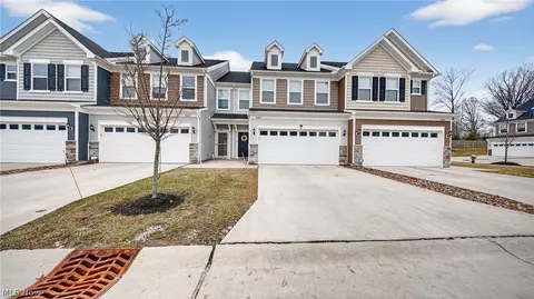 27661 Serviceberry Ct, Westlake, OH 44145