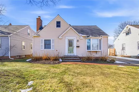 516 Fair St, Berea, OH 44017