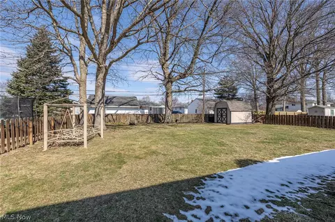 423 E Decker Dr, Seven Hills, OH 44131 photo 37