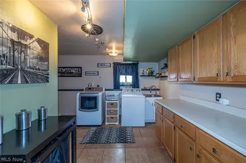 423 E Decker Dr, Seven Hills, OH 44131 photo 19