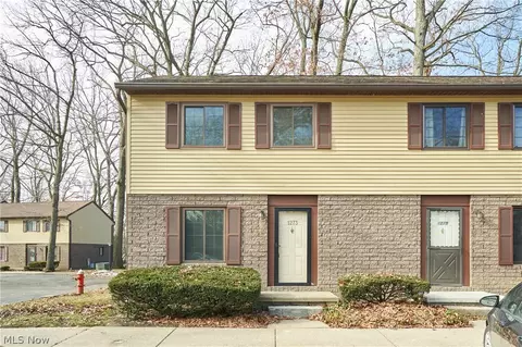 1273 Front St, Cuyahoga Falls, OH 44221