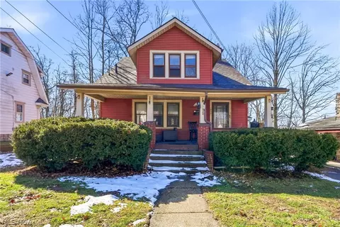 1820 Malasia Rd, Akron, OH 44305