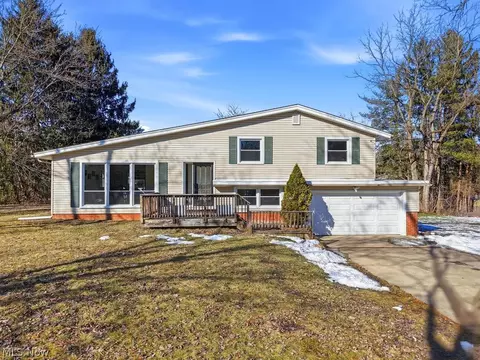 4699 W Bath Rd, Akron, OH 44333