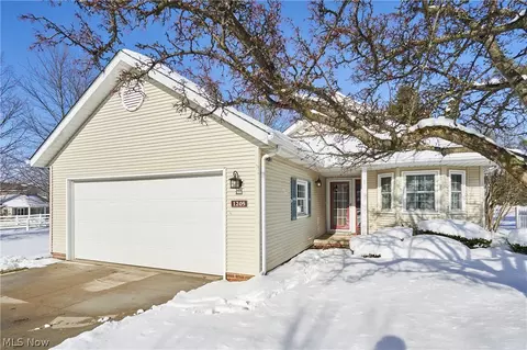 1205 Mallard Pond Cir, Broadview Heights, OH 44147