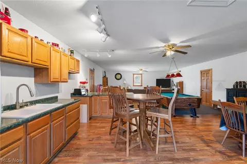 Entry Way - 29395 Beitler Rd, Dennison, OH 44621 photo 3 of 3