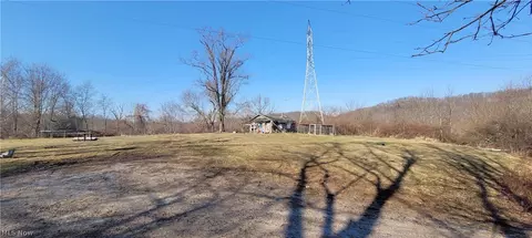 4002 Plainfield Rd, Kimbolton, OH 43749