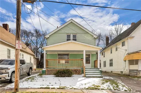 7424 Indiana Ave, Cleveland, OH 44105