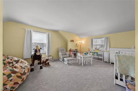Bedroom - 72 Pinehurst Rd, Munroe Falls, OH 44262 photo 5 of 6