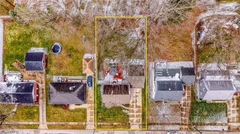 View/Area - 72 Pinehurst Rd, Munroe Falls, OH 44262 photo 1 of 3