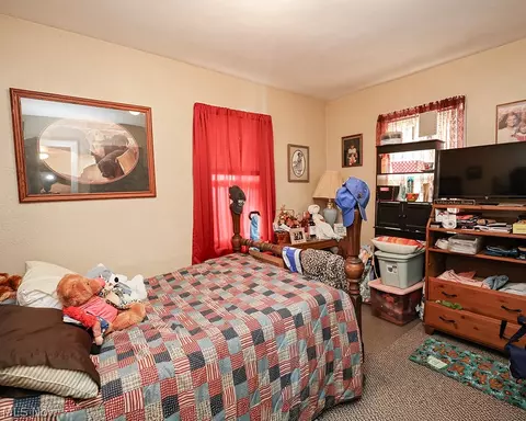 805 Clark St, Elyria, OH 44035 photo 16