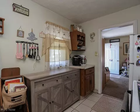 805 Clark St, Elyria, OH 44035 photo 10