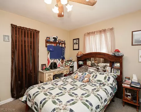 805 Clark St, Elyria, OH 44035 photo 13