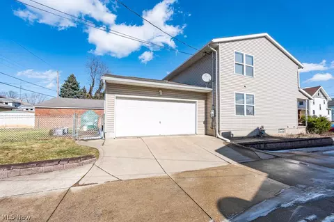 131 Roslyn Ave NW, Canton, OH 44708 photo 14