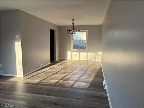 Living - 114 Timberlane Dr, Elyria, OH 44035 photo 4 of 4
