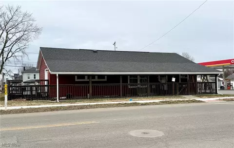 311 W Main St, West Lafayette, OH 43845