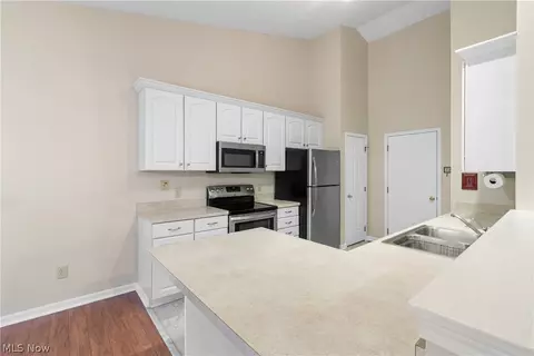 4232 Mayfair Dr, Brunswick, OH 44212 photo 10
