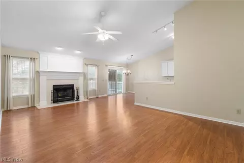 4232 Mayfair Dr, Brunswick, OH 44212 photo 5