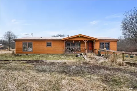 66887 66879 Wintergreen Rd, Lore City, OH 43755