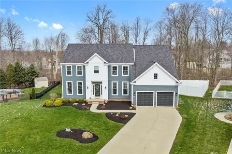 5378 Wayside Dr, Medina, OH 44256