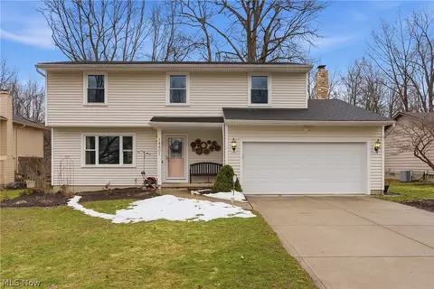 14401 Trenton Ave, Strongsville, OH 44136