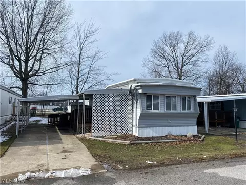 34424 Euclid Ave #252, Willoughby, OH 44094