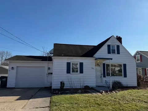 2003 Main Ave W, Massillon, OH 44647