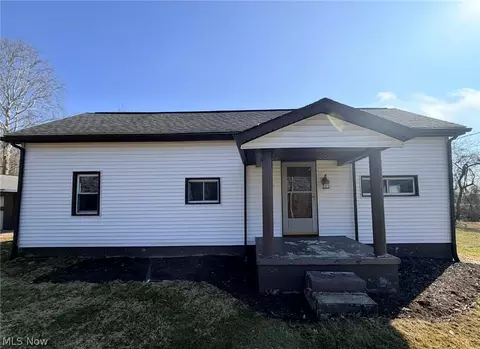 574 Brighton Blvd, Zanesville, OH 43701