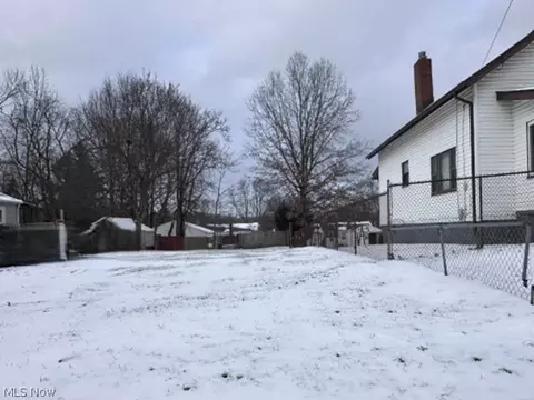 491 Taft Ave, Barberton, OH 44203