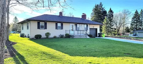 9976 Shepard Rd, Macedonia, OH 44056