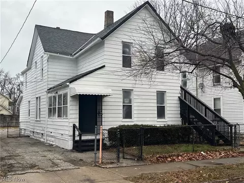 5817 Prosser Ave, Cleveland, OH 44103