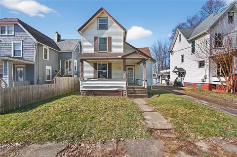 1331 Louisiana Ave NW, Canton, OH 44703