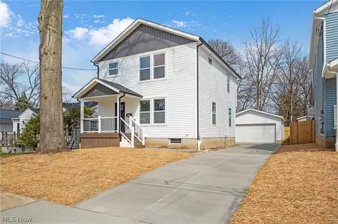 1331 Leonora Ave, Akron, OH 44305