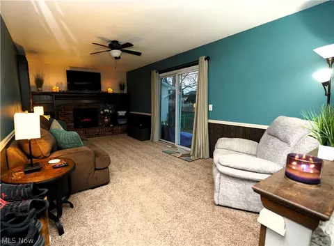Living - 223 Naples Dr, Elyria, OH 44035 photo 1 of 5