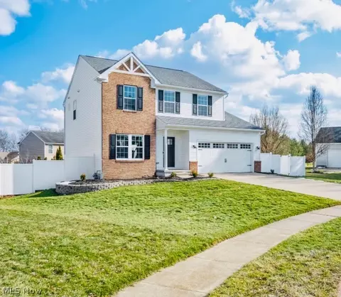 595 Jessica Ln, Wadsworth, OH 44281