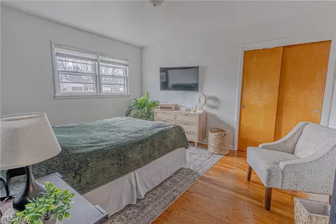 Bedroom - 835 Larkridge Ave, Boardman, OH 44512 photo 5 of 6