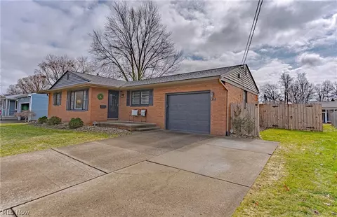 835 Larkridge Ave, Boardman, OH 44512